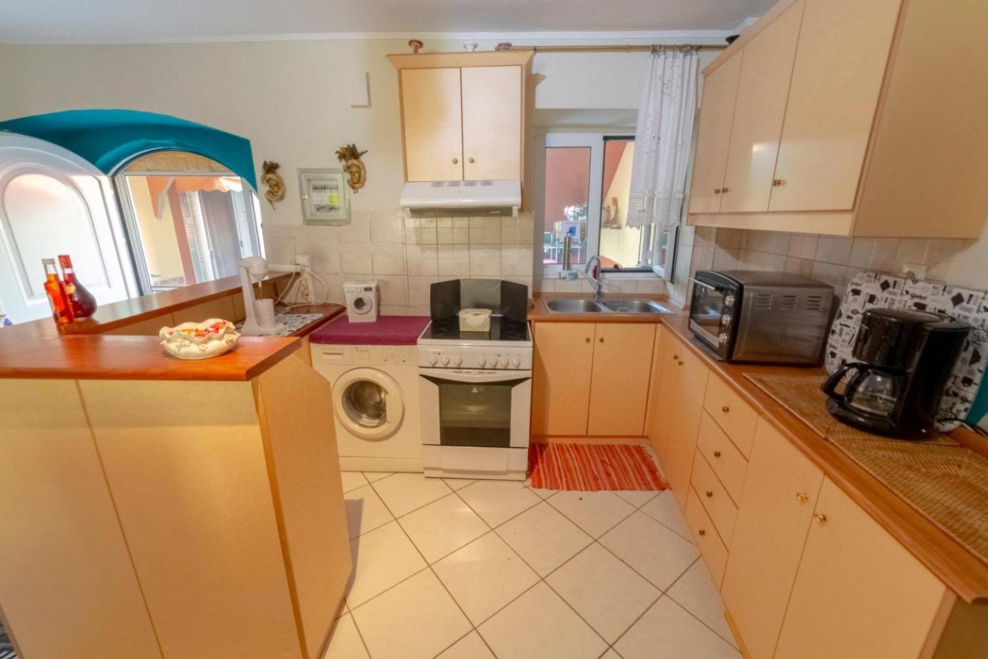 Krasa 2Bedroom Apartment Agios Matthaios  Экстерьер фото