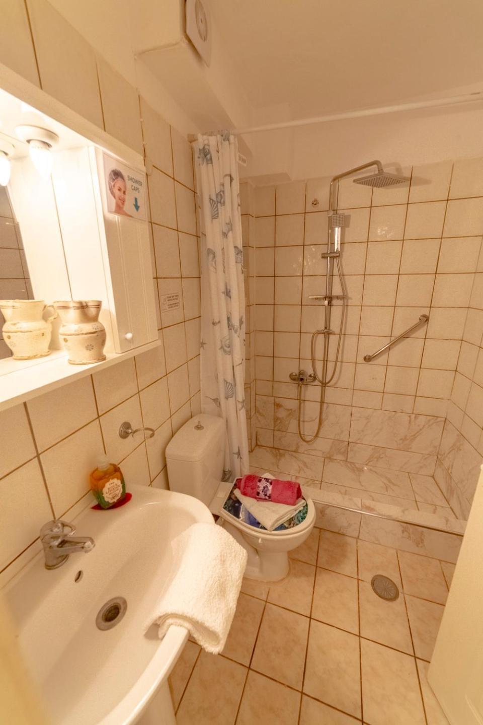 Krasa 2Bedroom Apartment Agios Matthaios  Экстерьер фото